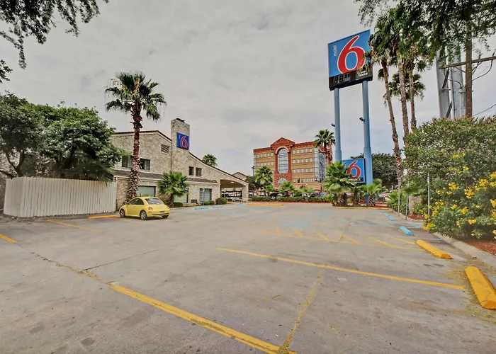 Motel 6-, Tx - Downtown - Market Square